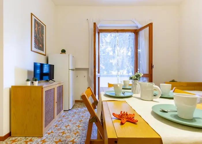 La Poesia Bilo 2 - Myho Casa アパート トルトレート